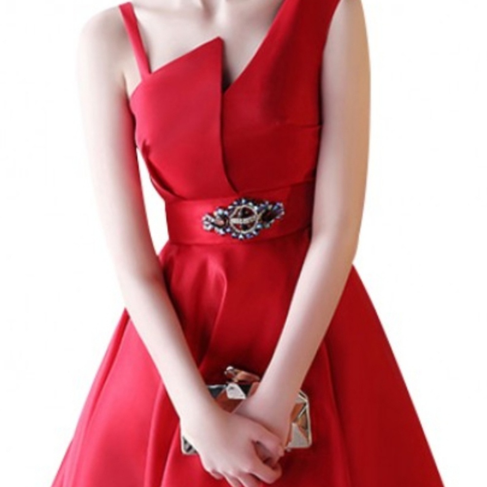 Fancy dress from Metisu